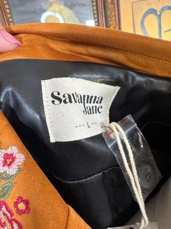 NWT Savanna Jane Black Leather Jacket with Tan Embroidered Fringe Collar - Picture 2 of 6